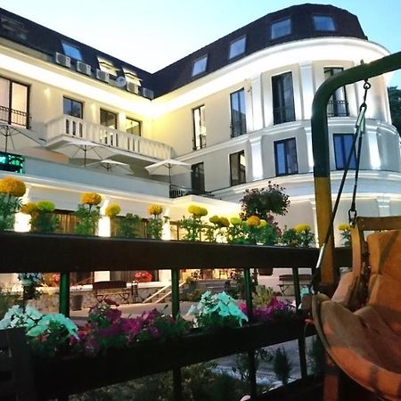 Spa Hotel Karakas Sukhumi Exterior foto