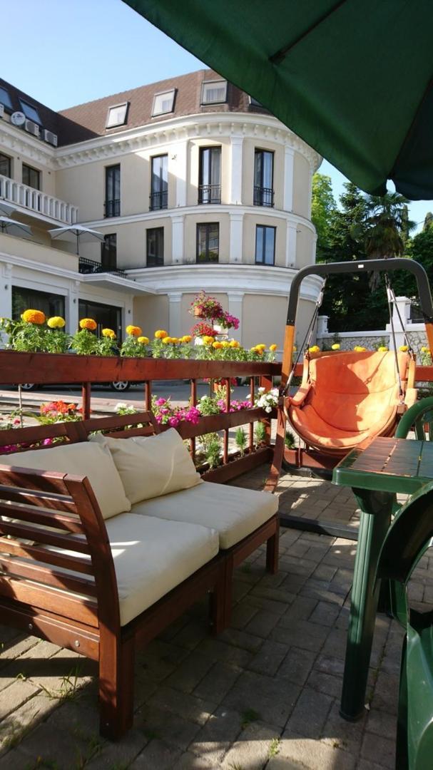 Spa Hotel Karakas Sukhumi Exterior foto